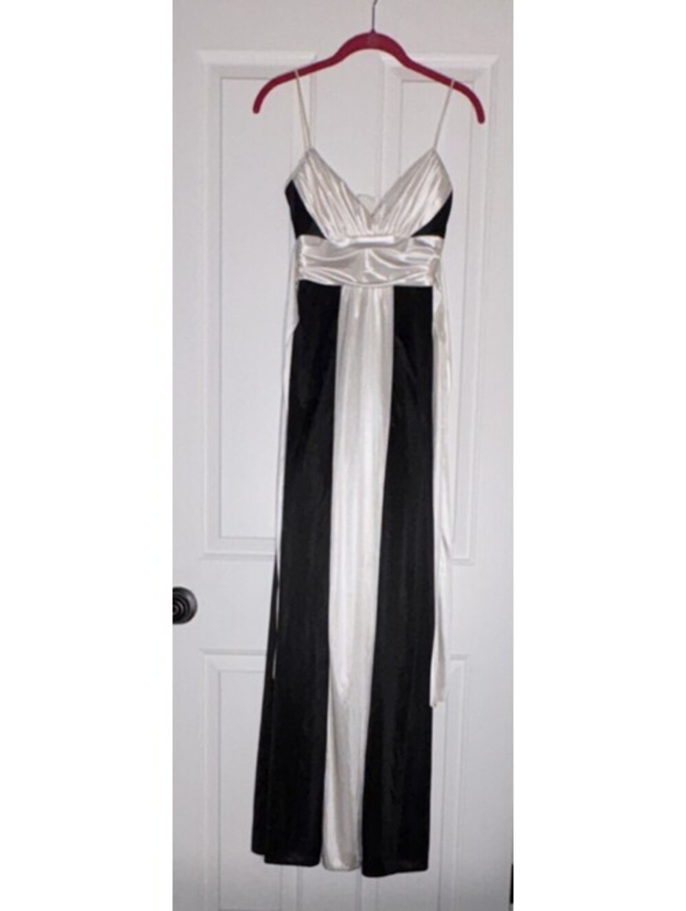 Black White Colorblock Maxi Dress V-Neck Bow Accent Strappy Formal Long